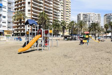 Apartment At The Beach -La Malagueta-Free Parking- Málaga Eksteriør billede